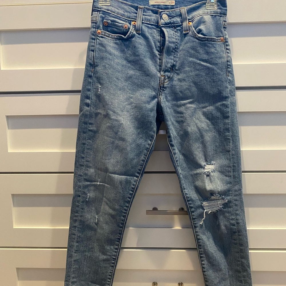 Levi’s Wedgie Skinny Jeans, size 26